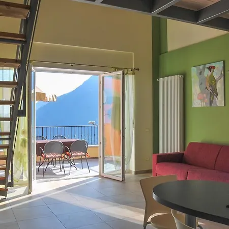 Usignolo شقة فندقية 3*