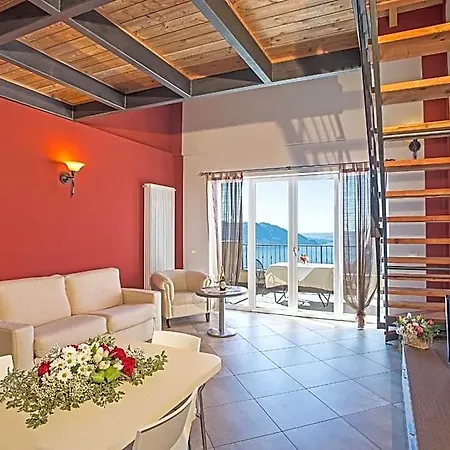 Usignolo 3* Trarego