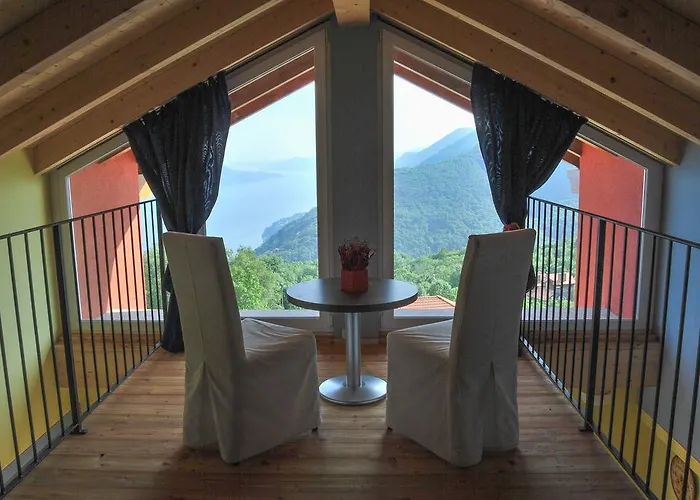 Usignolo Aparthotel 3*